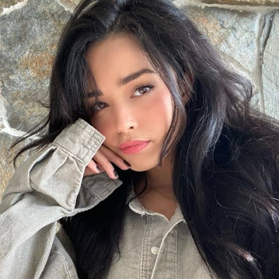 Valkyrae avatar